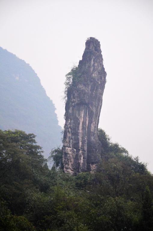 Отель Yangshuo Peaceful Valley Retreat Экстерьер фото